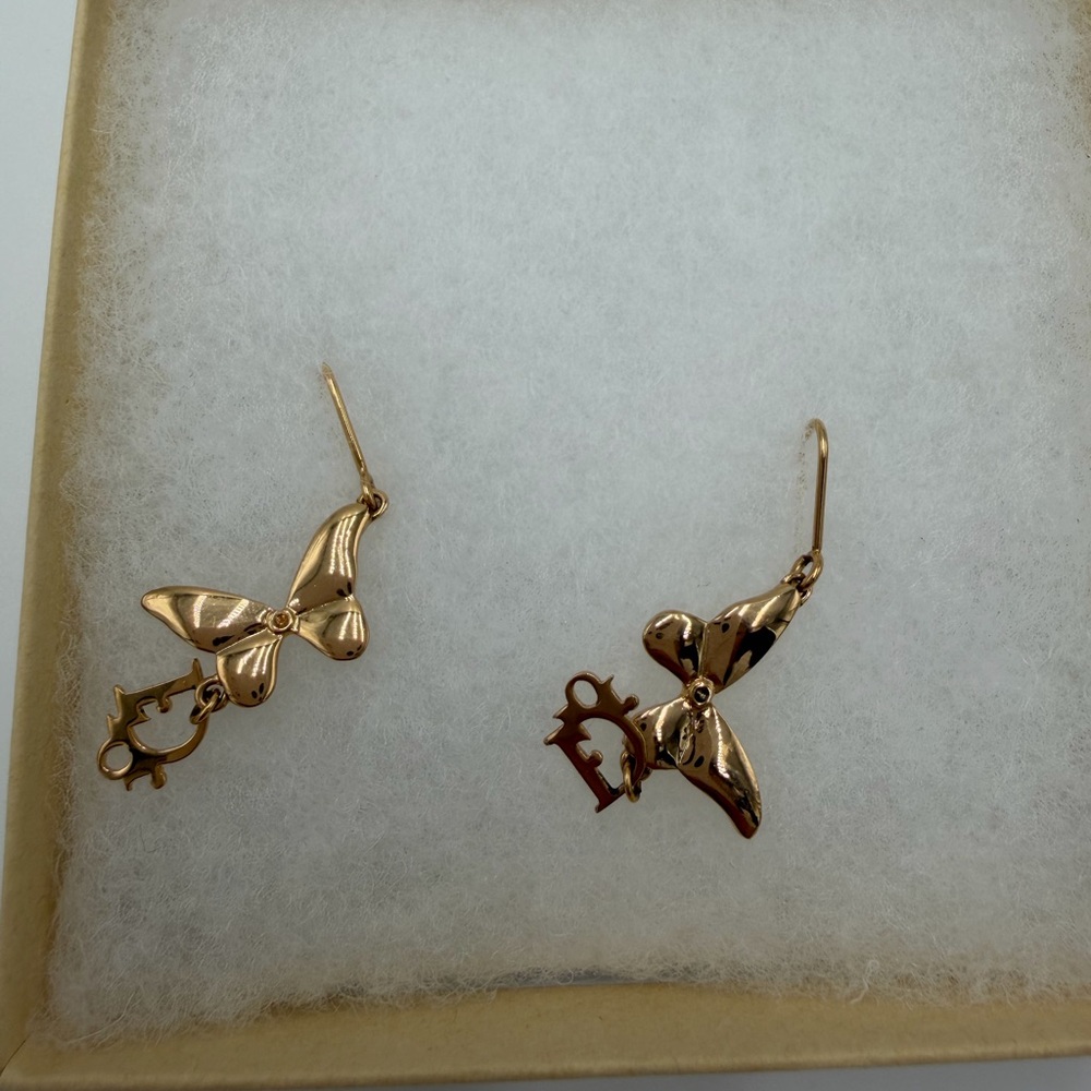 Dior Gold Butterfly Earrings - Picture 1 of 3